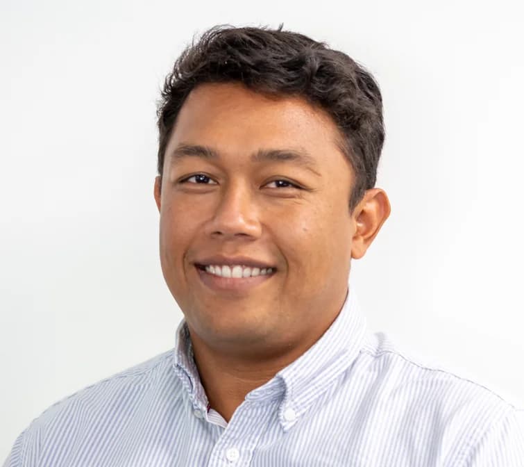 Stéphane Razafindramanana, Founder & CEO